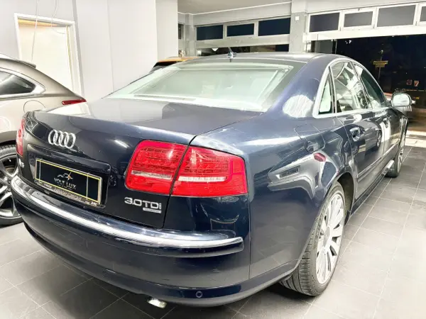 Audi A8 3.0 TDI V6 quattro Tiptronic 34