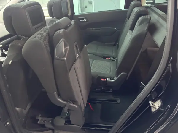 Peugeot 5008 1.6 HDi Tech-Motion 24