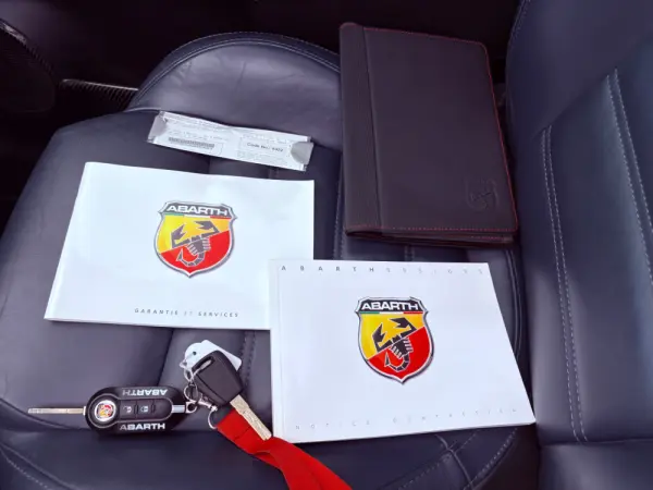 Abarth 695C 1.4 T-Jet Rivale MTA 175th Annivesary 38