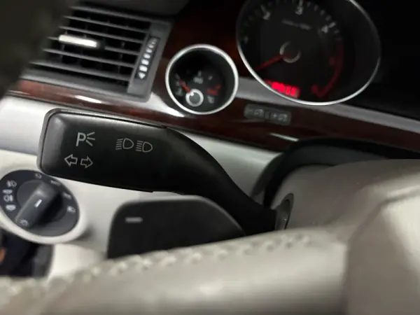 Audi A8 3.0 TDI V6 quattro Tiptronic 21