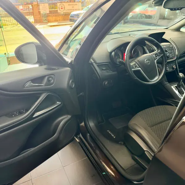 Opel Zafira 2.0 CDTi Innovation Active-Select 5