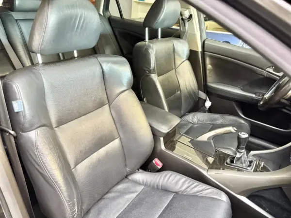 Honda Accord Tourer 2.2 i-DTEC Executive 13