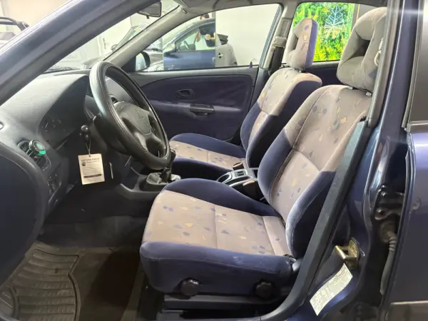 Mitsubishi Carisma HB 1.9 Di-D HP Avance 6