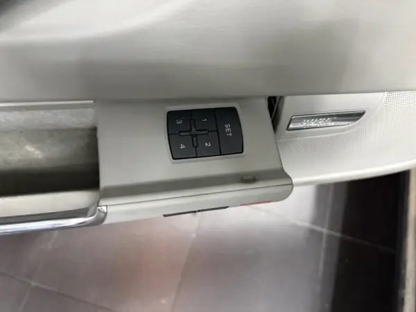 Audi A8 3.0 TDI V6 quattro Tiptronic 15