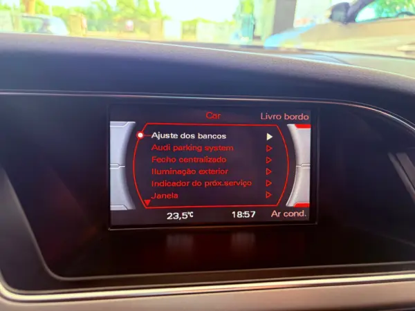 Audi A5 2.7 TDI Multitronic 22
