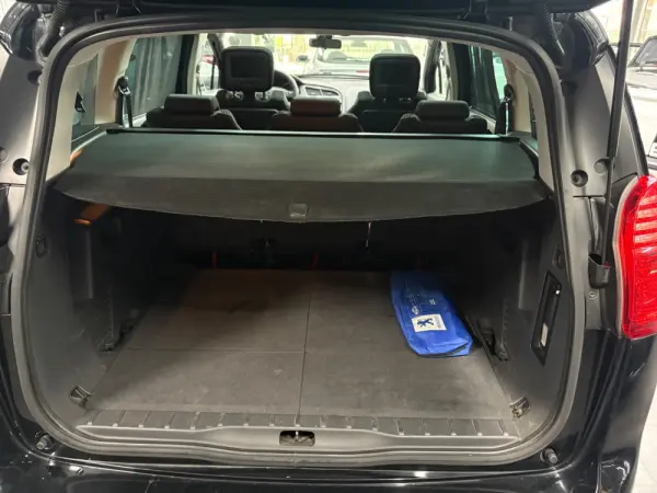 Peugeot 5008 1.6 HDi Tech-Motion 37