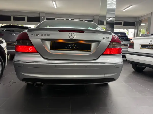 Mercedes-Benz CLK 220 CDi Avantgarde Aut. 37