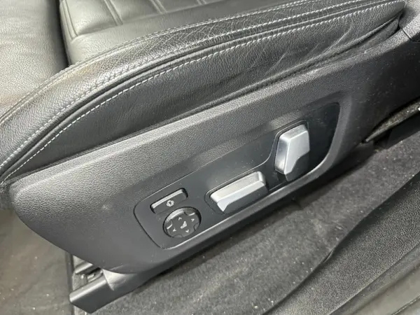 BMW iX3 M Sport Impressive 17