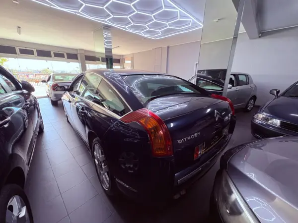 Citroen C6 2.7 HDi V6 Exclusive 4
