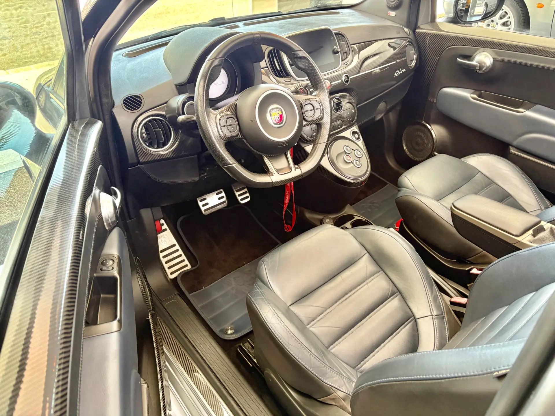 Abarth 695C 1.4 T-Jet Rivale MTA 175th Annivesary 5