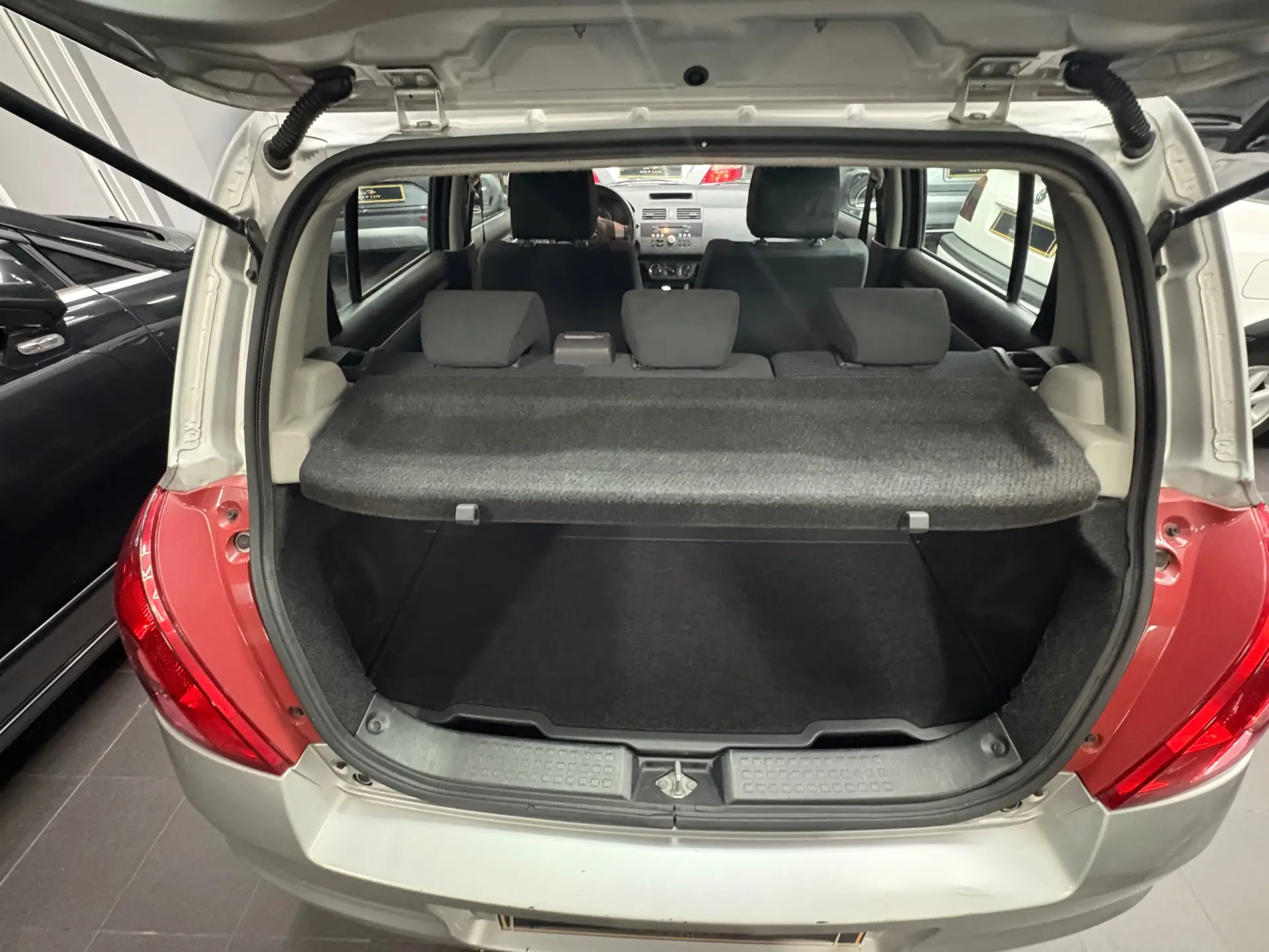 Suzuki Swift 1.3 DDiS Sport 25