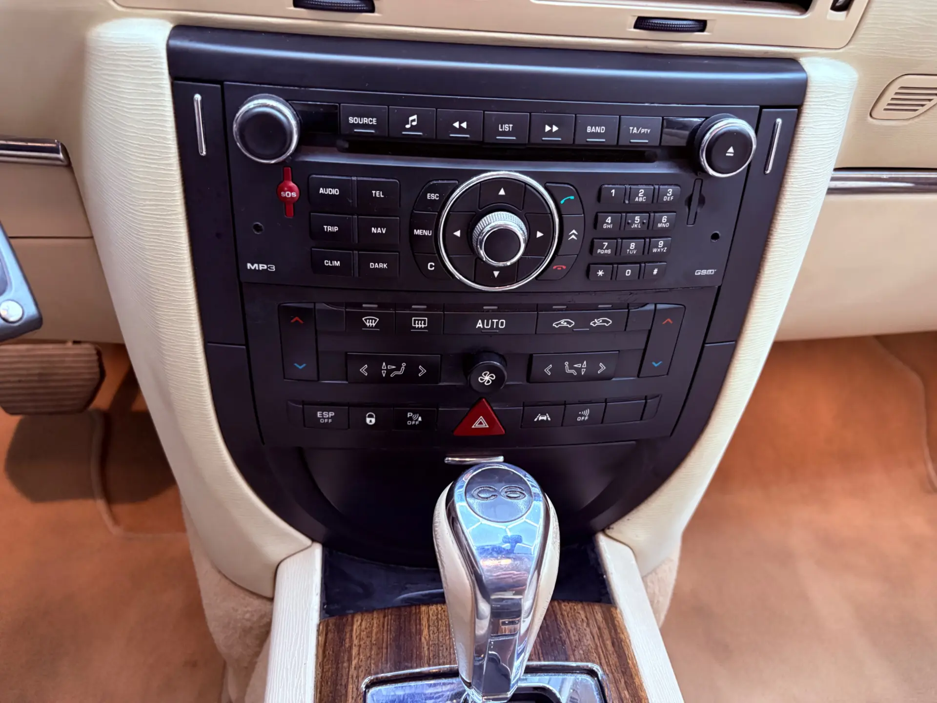 Citroen C6 2.7 HDi V6 Exclusive 19