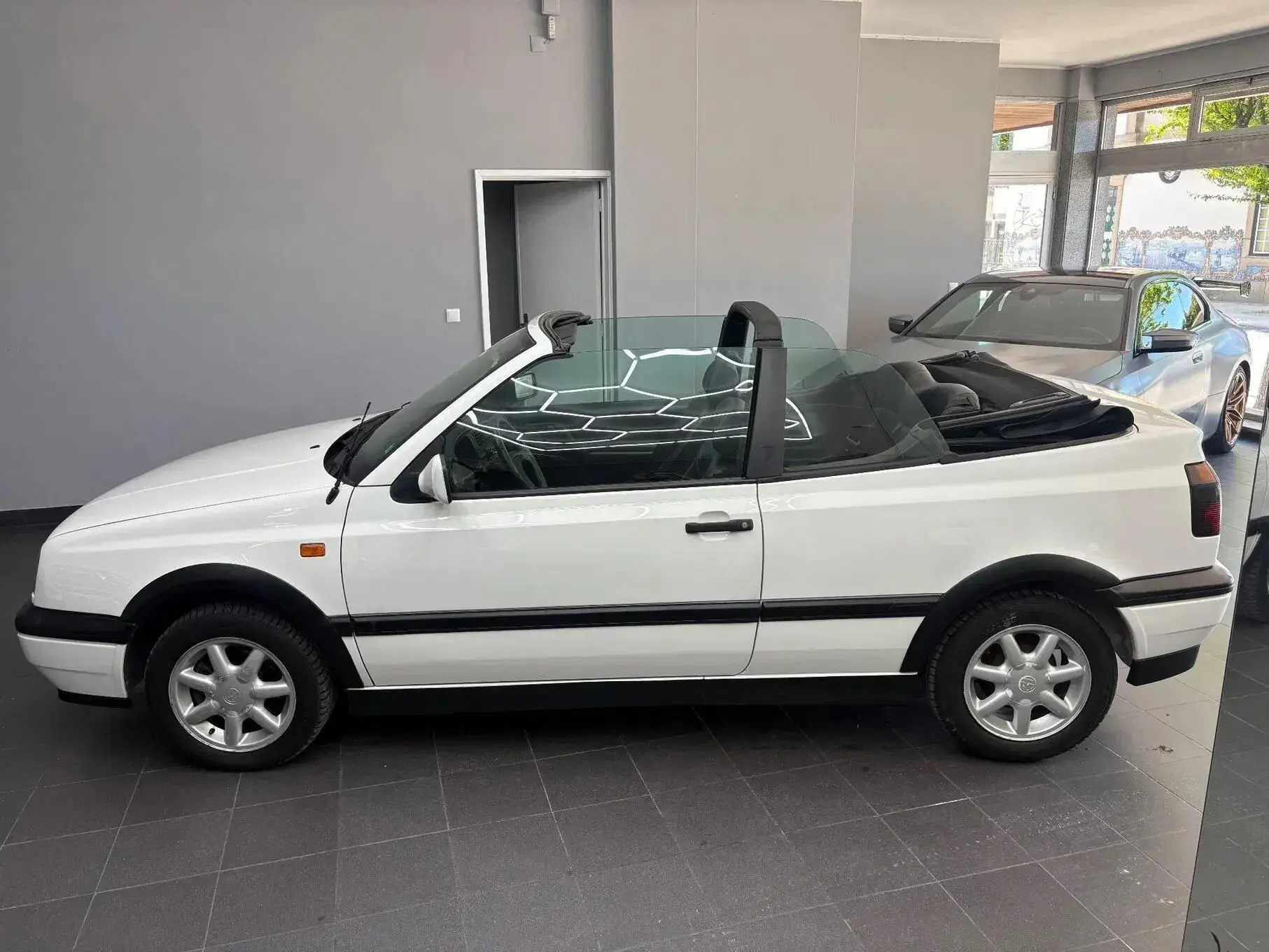 Volkswagen Golf Cabriolet 2.0 Avangard 18