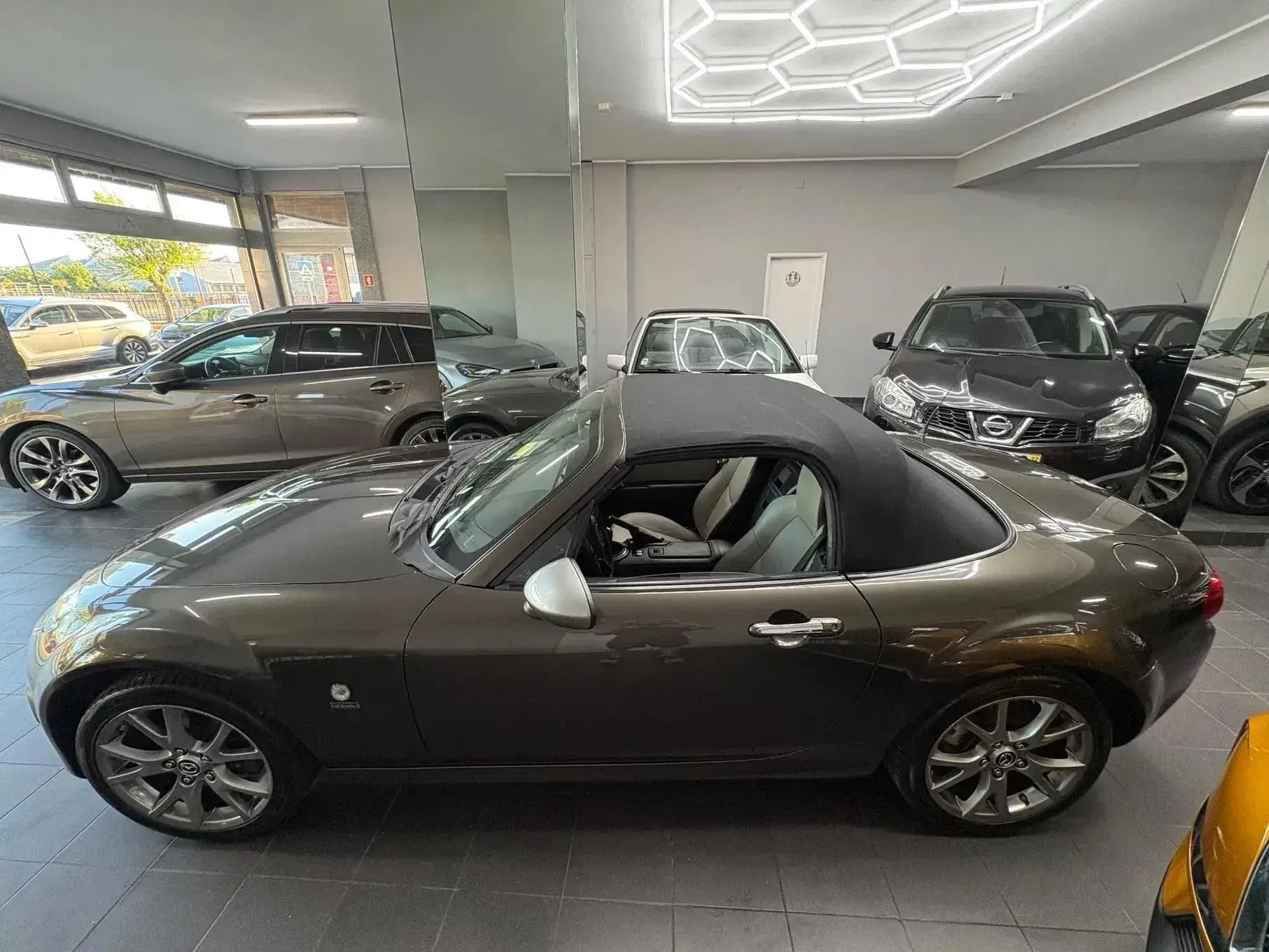 Mazda MX-5 1.8 MZR Sendo 25