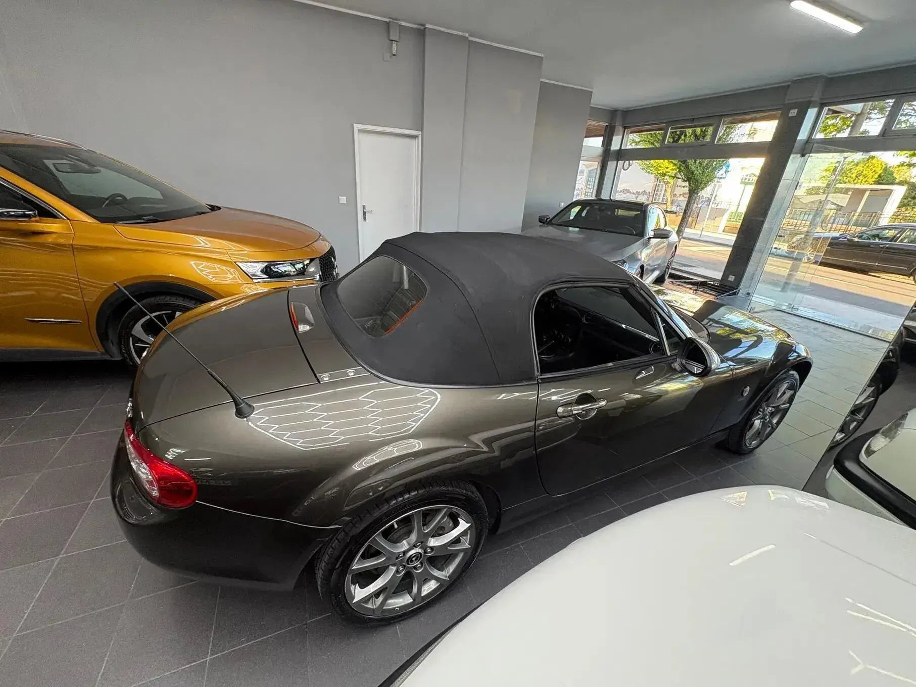 Mazda MX-5 1.8 MZR Sendo 26