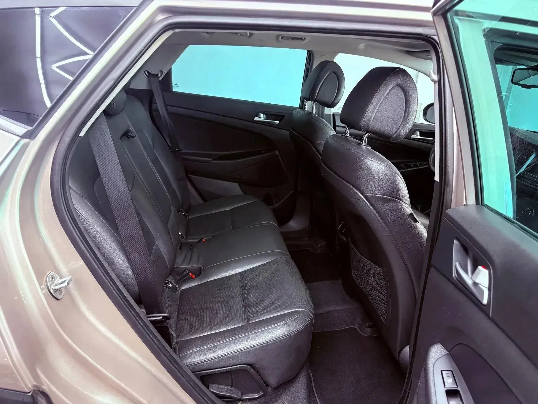 Hyundai Tucson 1.7 Crdi Premium DCT 140 Cv 10