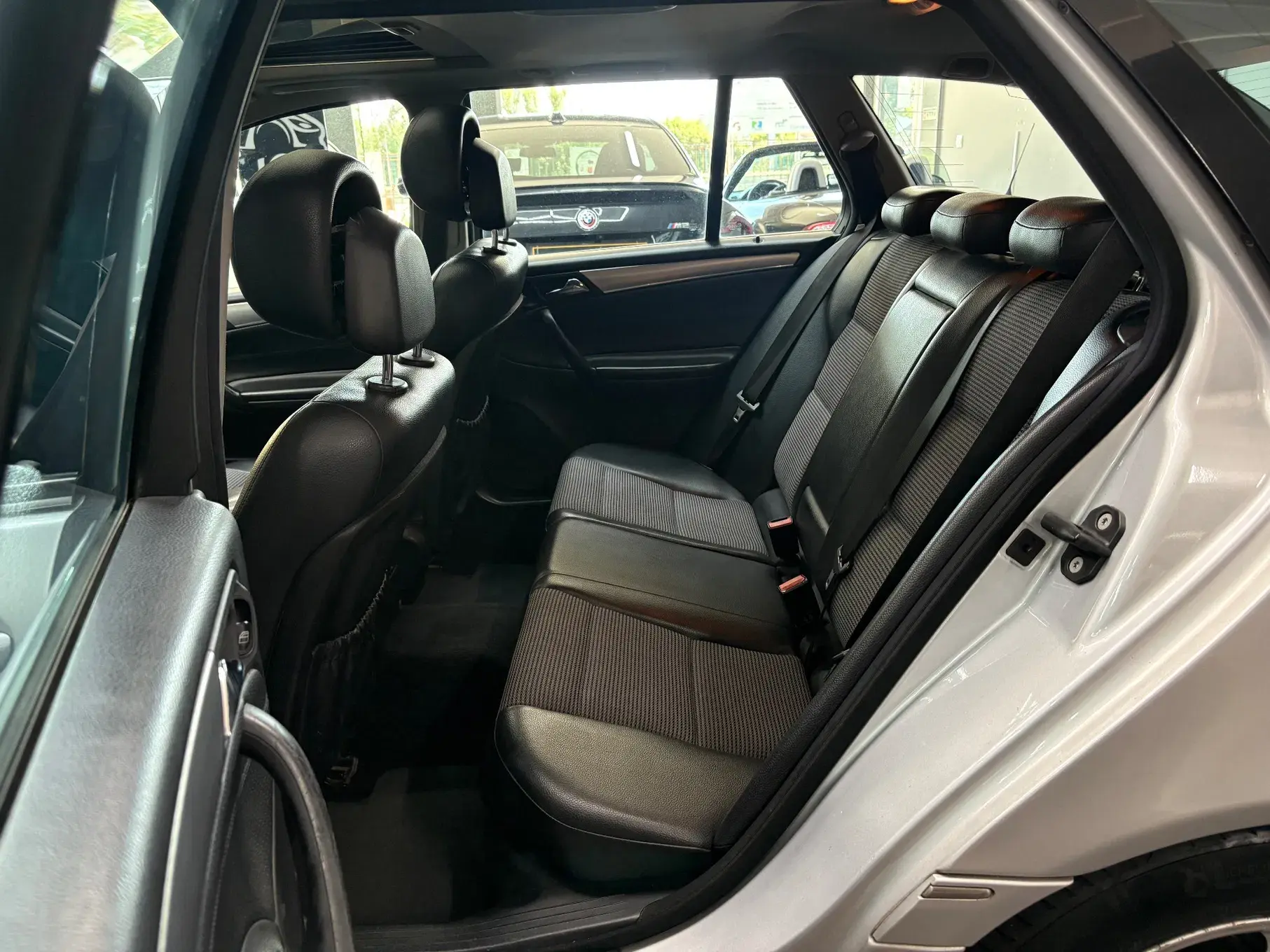 Mercedes-Benz C 220 CDi Avantgard 12