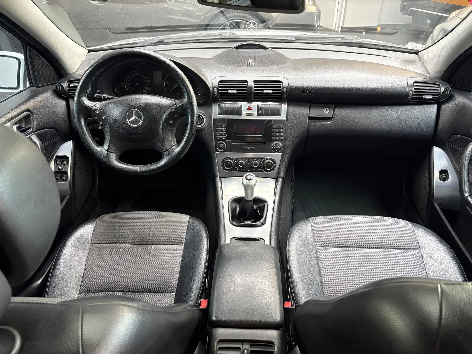 Mercedes-Benz C 220 CDi Avantgard 14