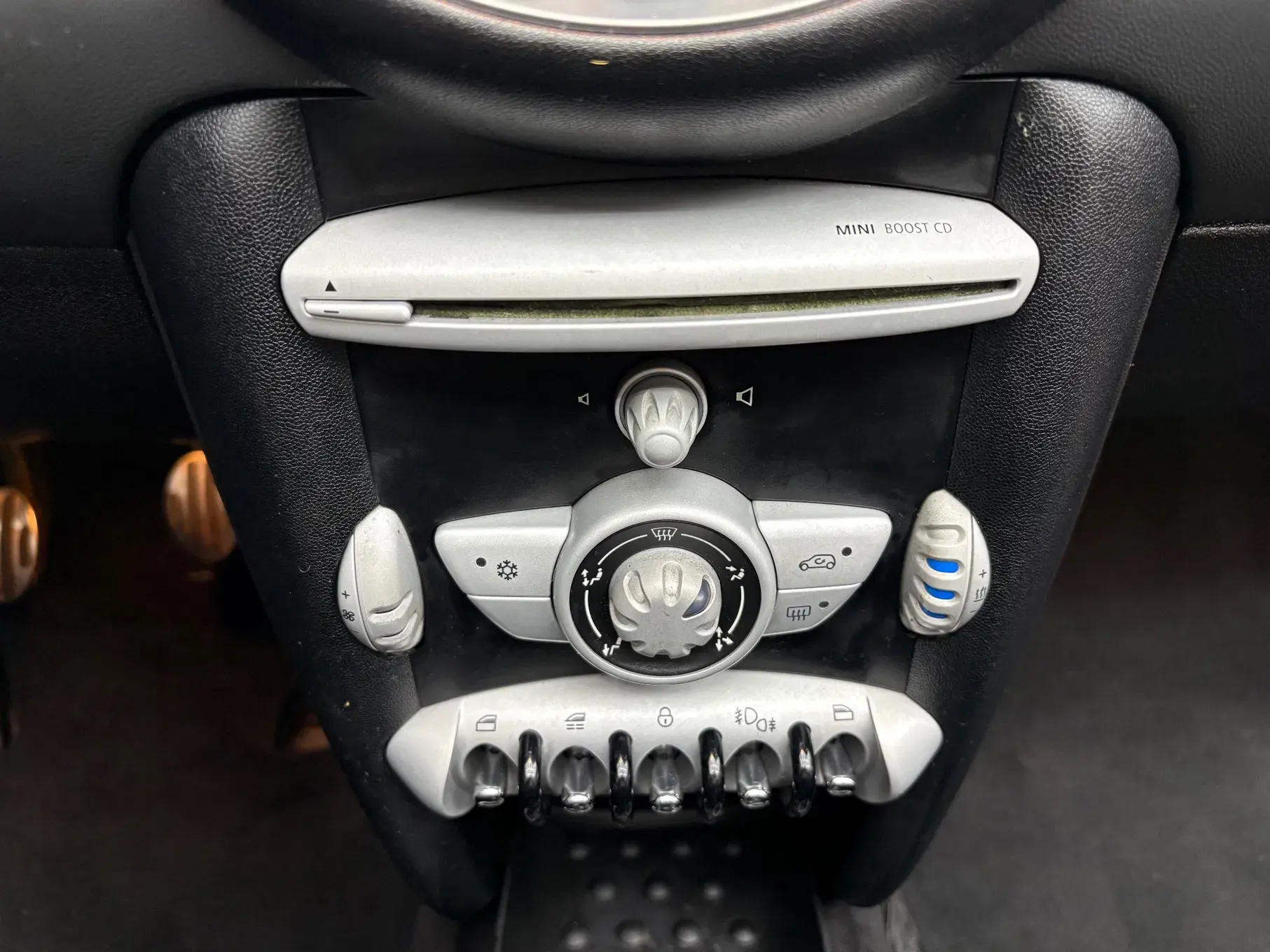 MINI Cabrio Cooper S 9