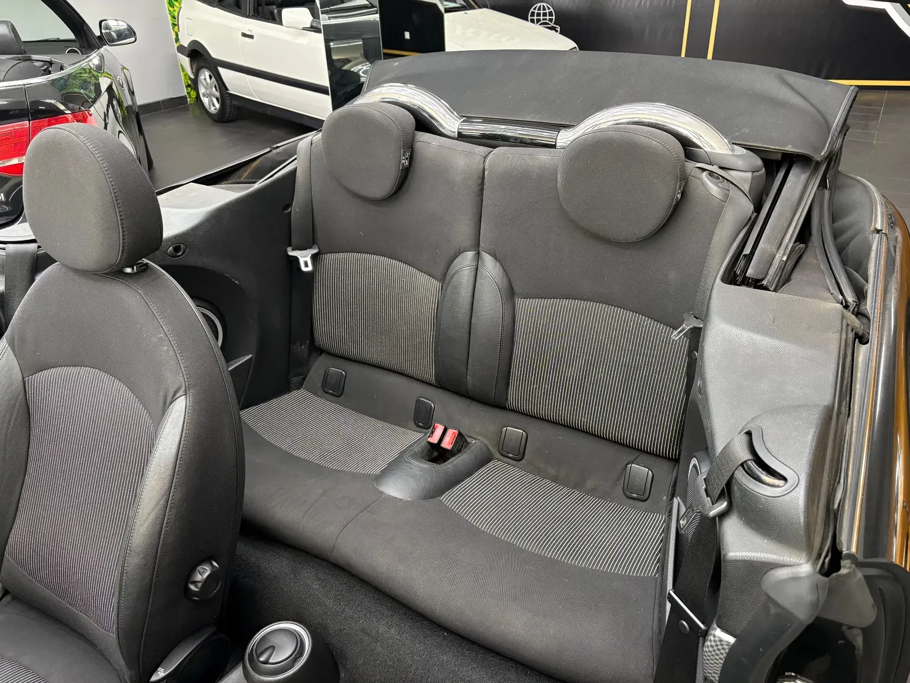 MINI Cabrio Cooper S 34