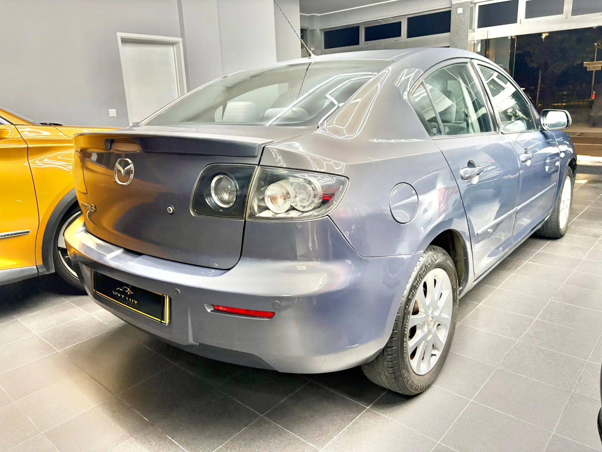 Mazda 3 Sedan MZ-CD 1.6 Exclusive Plus 2