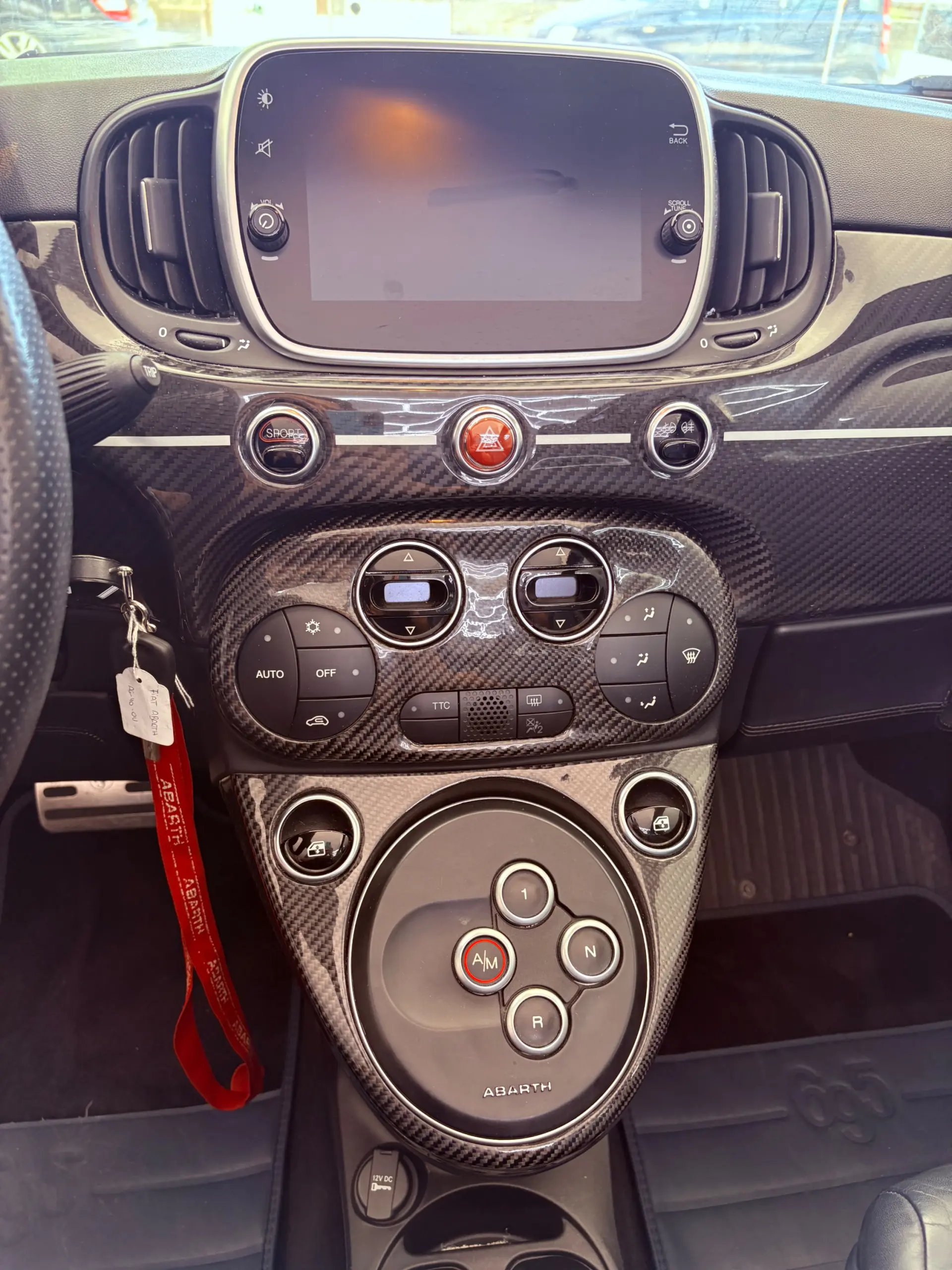 Abarth 695C 1.4 T-Jet Rivale MTA 175th Annivesary 33