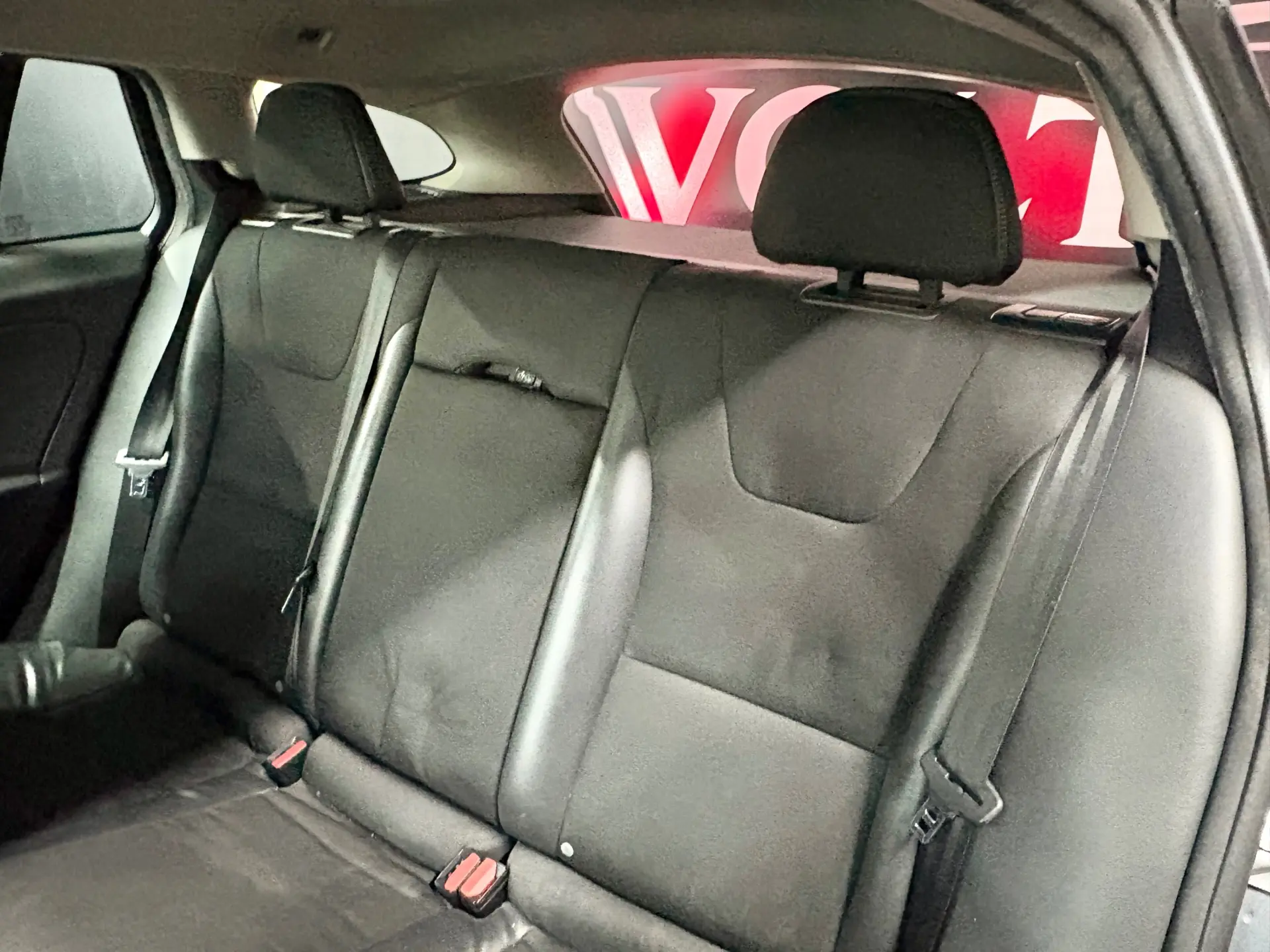Volvo V60 2.0 D2 Summum Geartronic 12