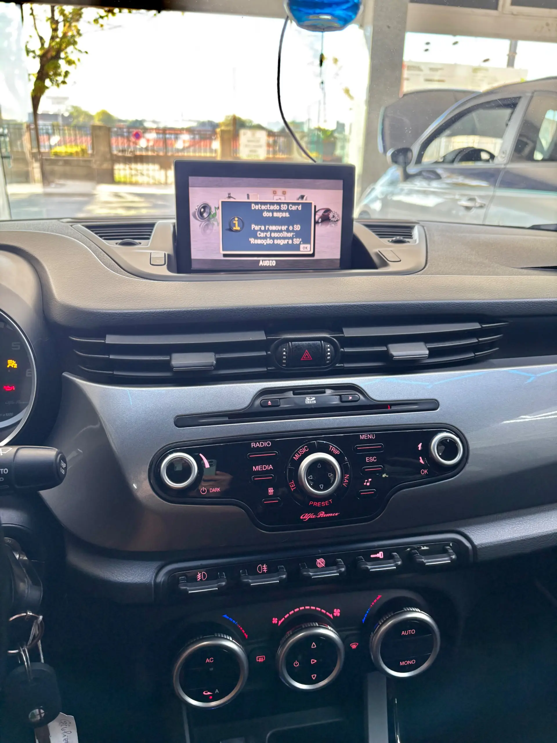 Alfa Romeo Giulietta 2.0 JTDm Distinctive TCT 34