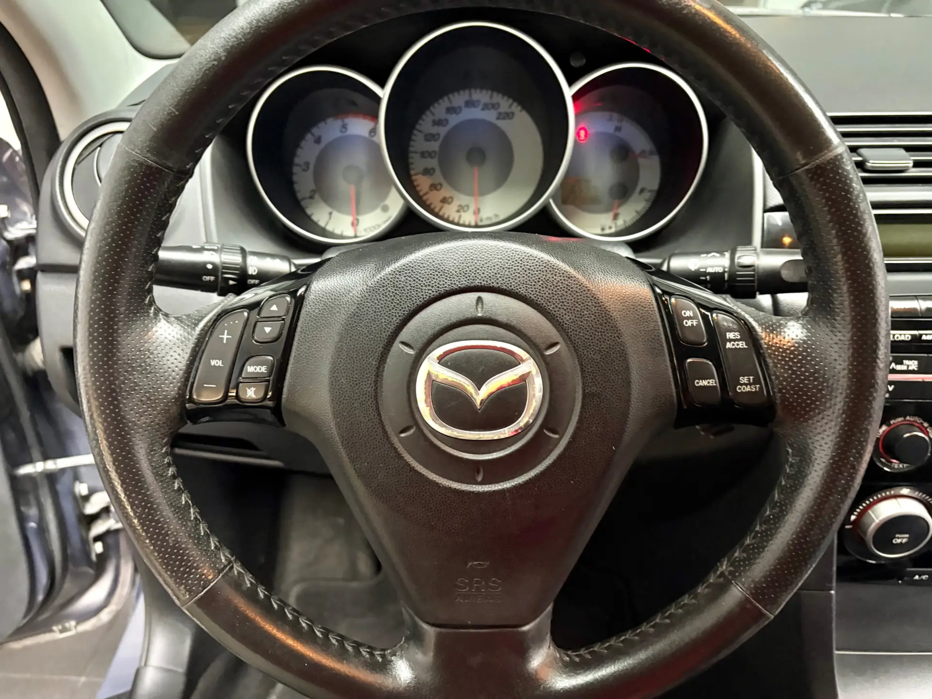 Mazda 3 Sedan MZ-CD 1.6 Exclusive Plus 12