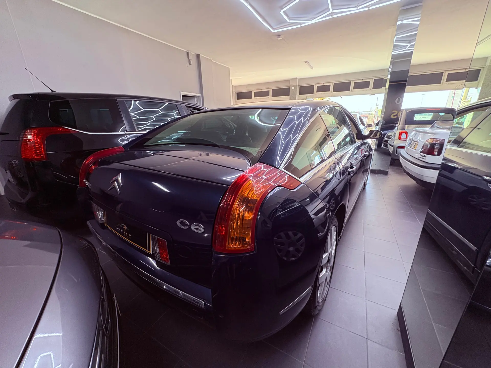 Citroen C6 2.7 HDi V6 Exclusive 36
