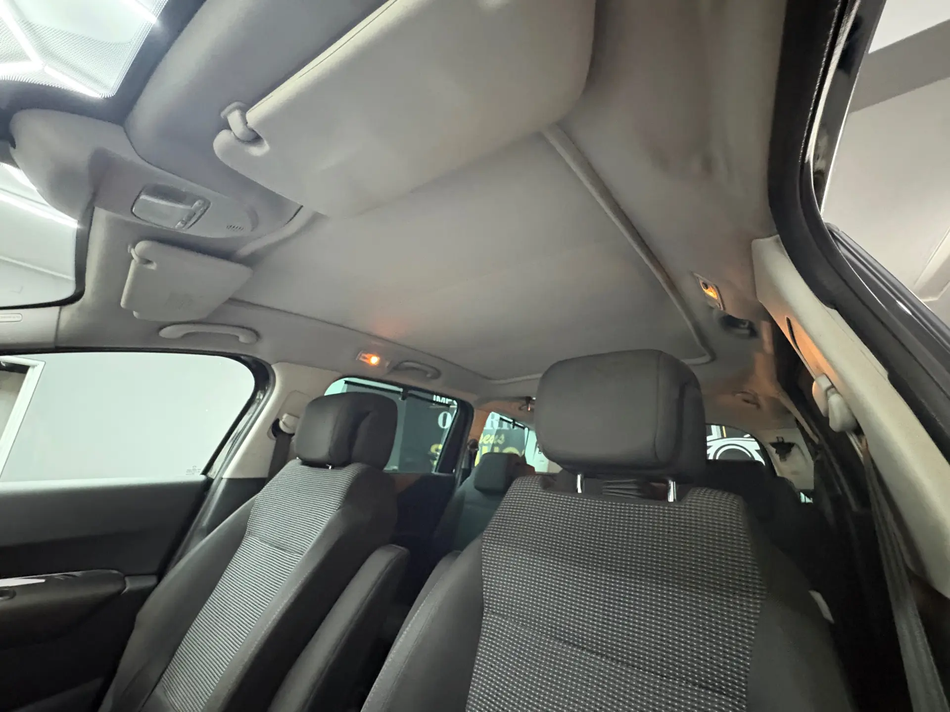 Peugeot 5008 1.6 HDi Tech-Motion 19