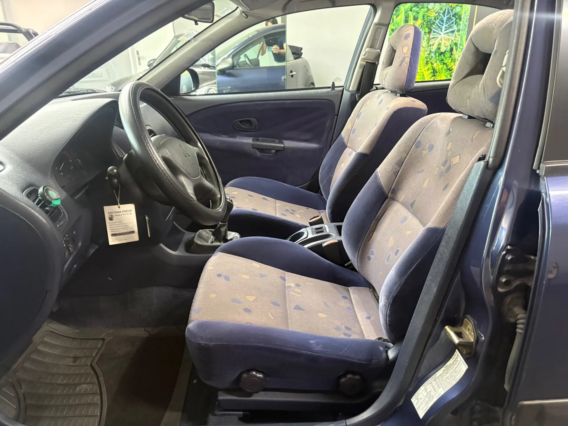Mitsubishi Carisma HB 1.9 Di-D HP Avance 6