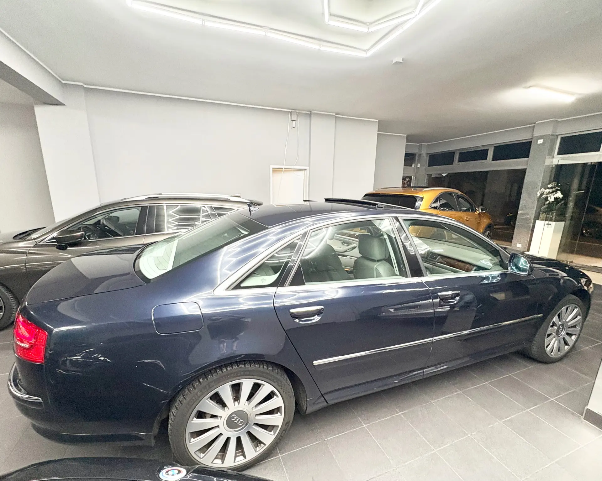 Audi A8 3.0 TDI V6 quattro Tiptronic 38