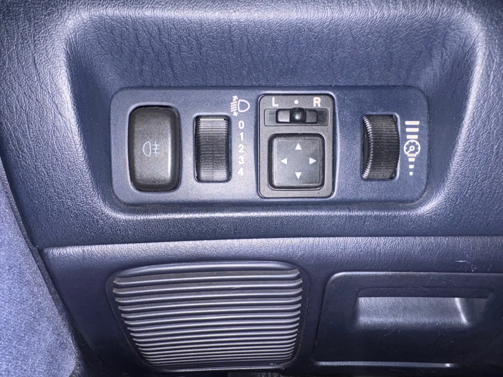 Mitsubishi Carisma HB 1.9 Di-D HP Avance 18