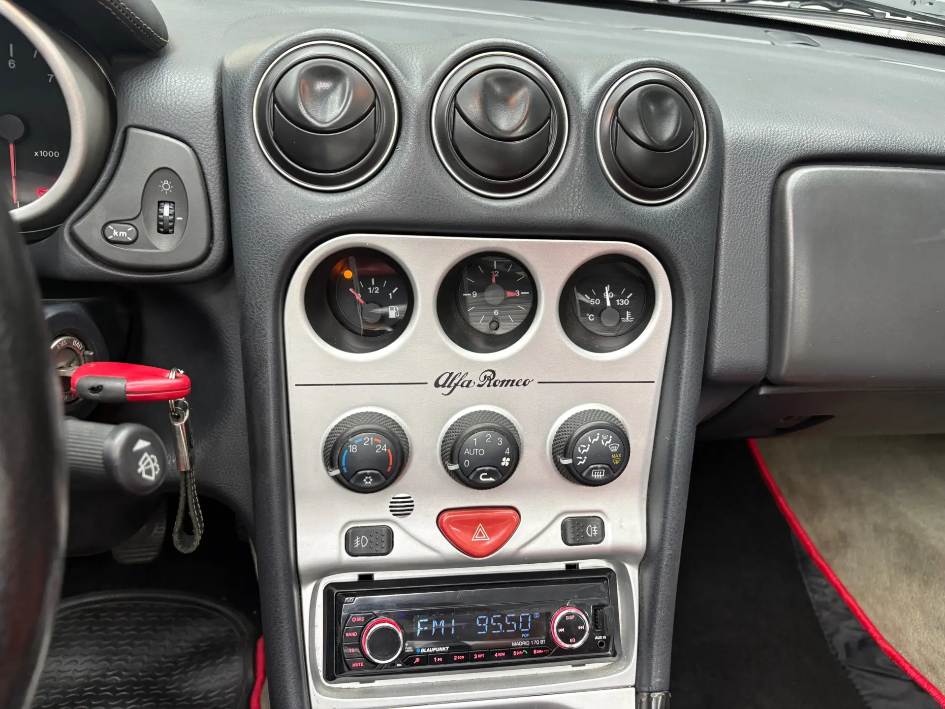 Alfa Romeo Spider 1.8 TS 11