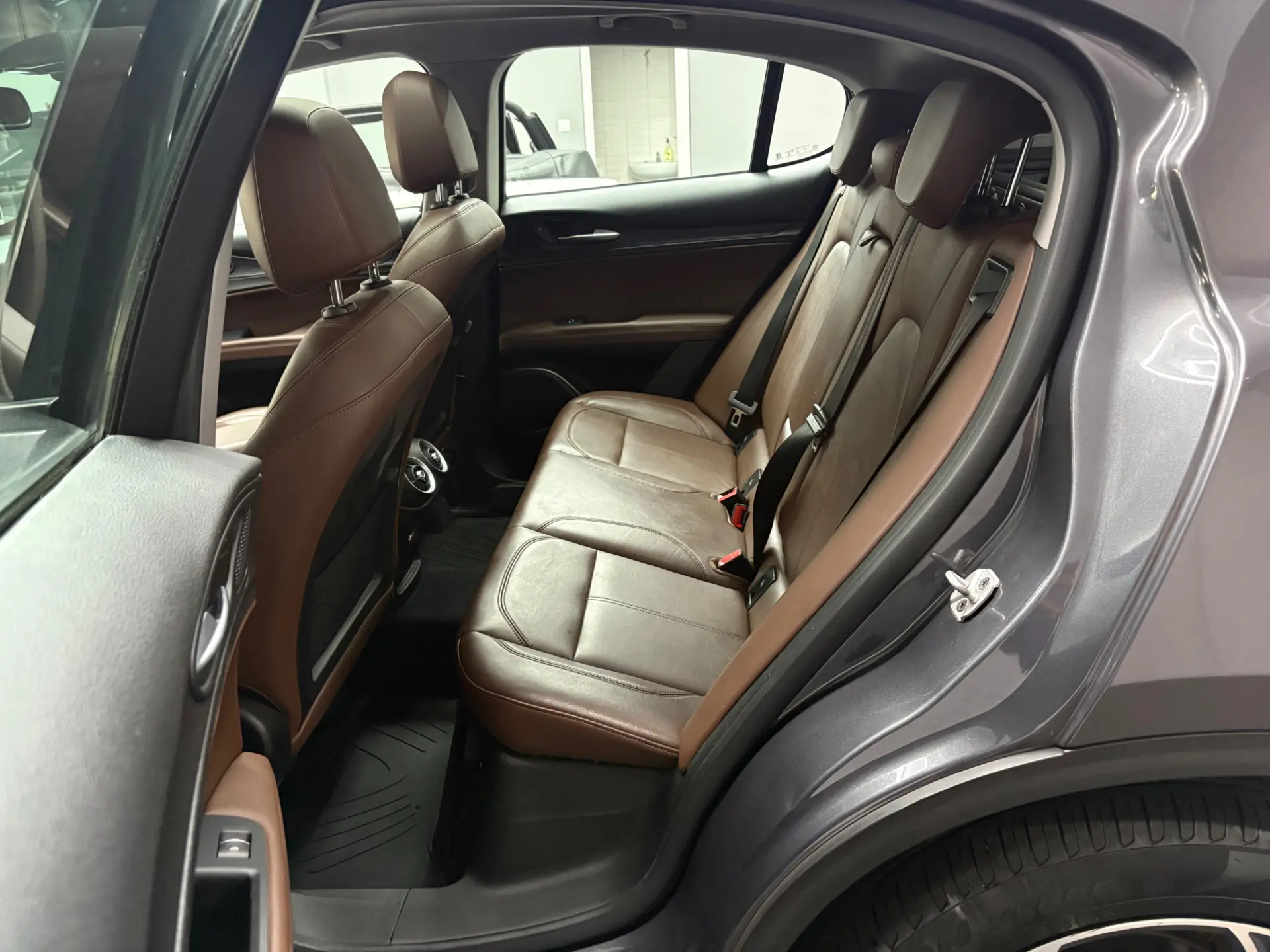 Alfa Romeo Stelvio 2.2 D Super AT8 13