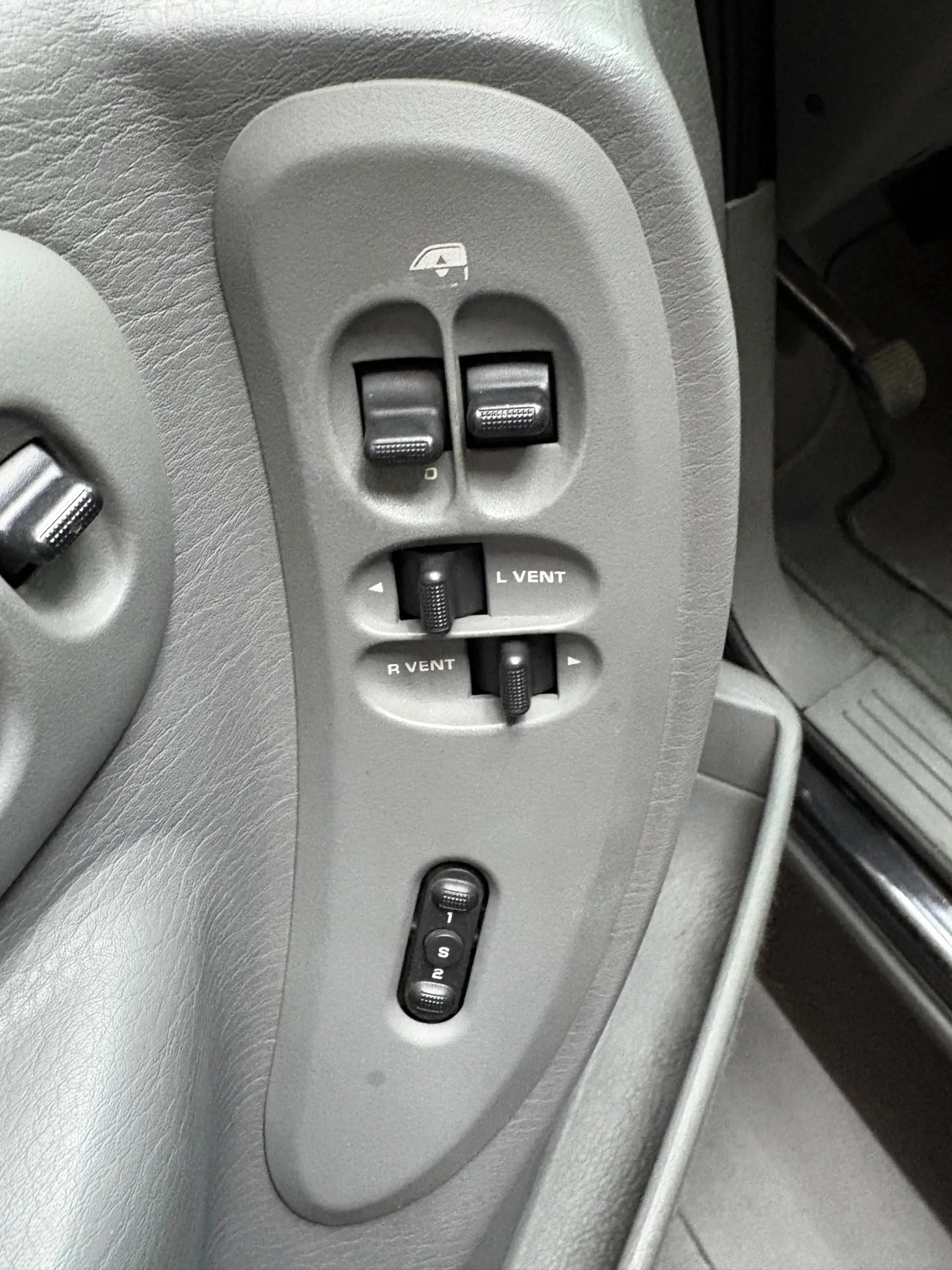 Chrysler Grand Voyager 2.8 CRD Auto Limited 23