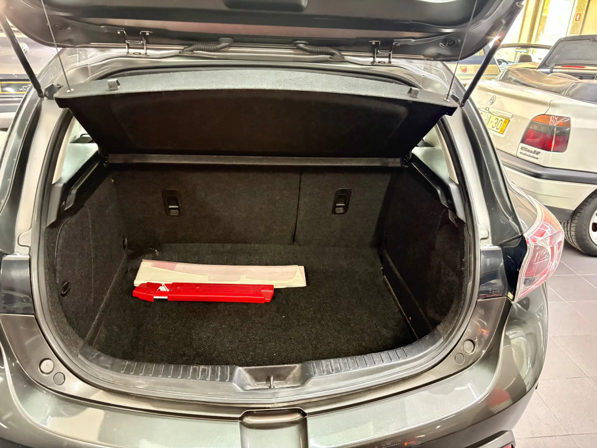 Mazda 3 Hatchback MZ-CD 1.6 Sport 28