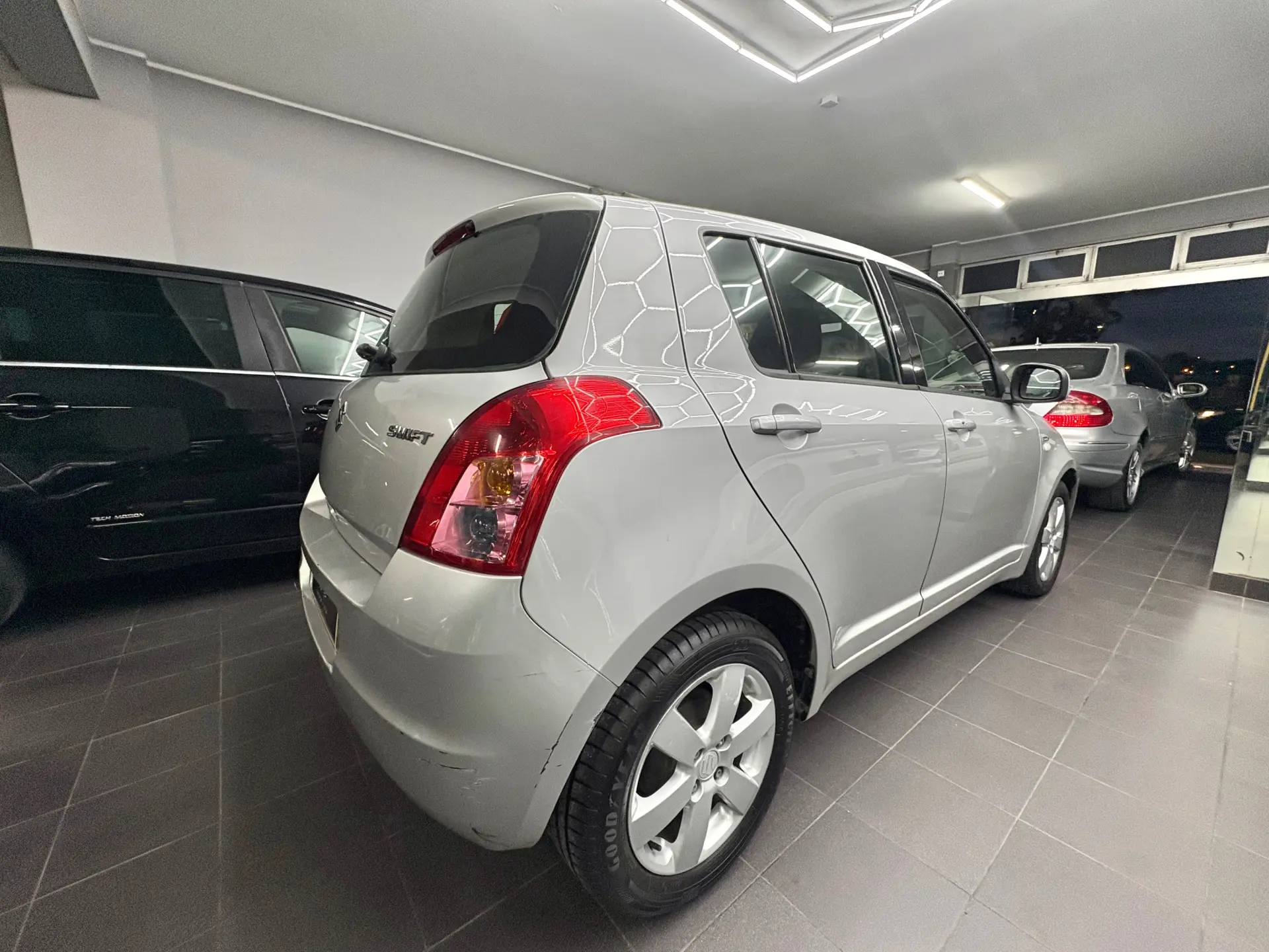 Suzuki Swift 1.3 DDiS Sport 2