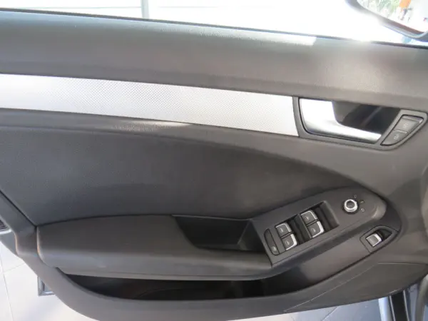 Audi A4 2.0 TDI SPORT 35
