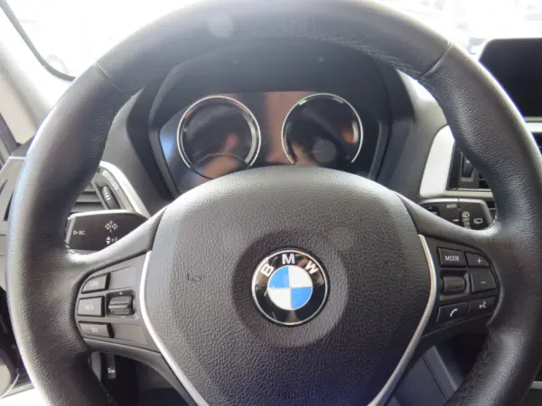 BMW 116 116 D 12