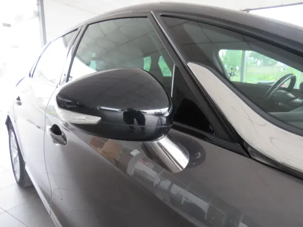 Citroën DS5 1.6 BlueHDi So Chic 8