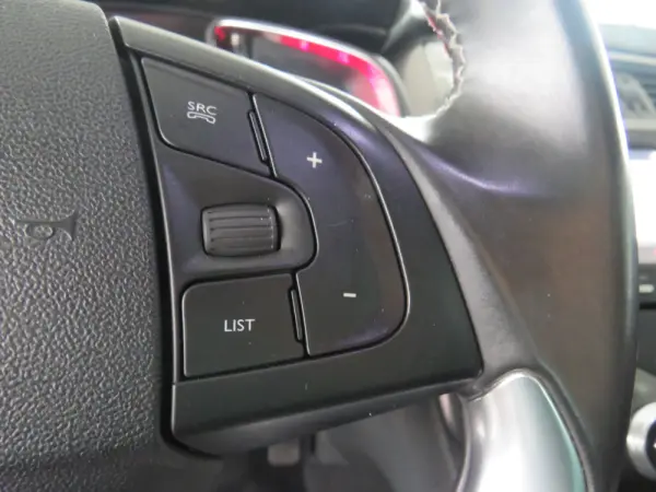 Citroën DS5 1.6 BlueHDi So Chic 18