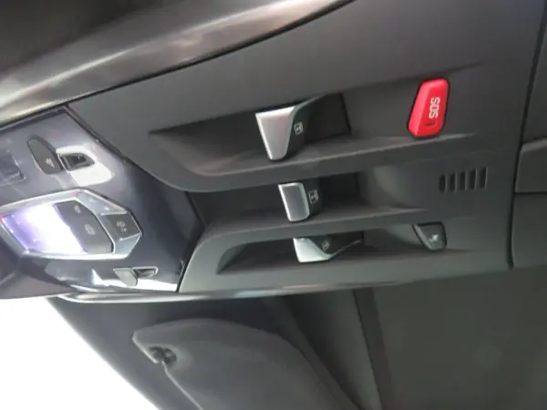 Citroën DS5 1.6 BlueHDi So Chic 39