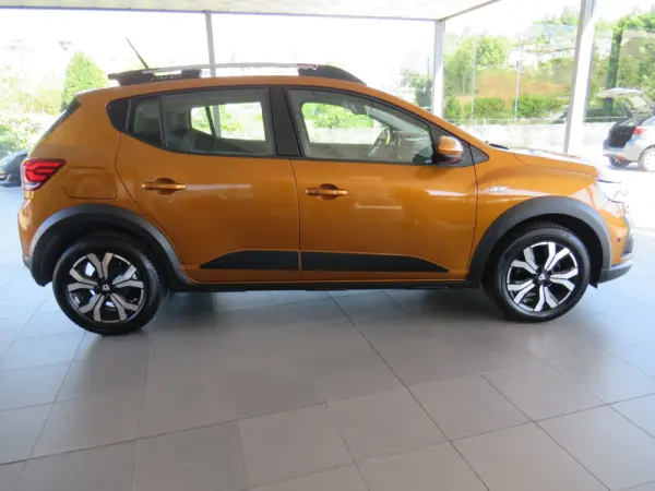 Dacia Sandero 1.0 TCe Bi-Fuel Stepway 2