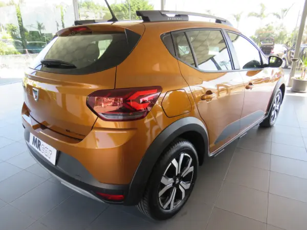 Dacia Sandero 1.0 TCe Bi-Fuel Stepway 4