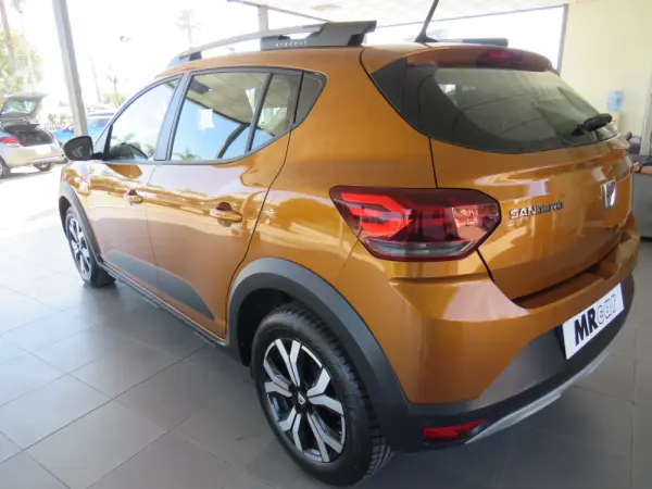 Dacia Sandero 1.0 TCe Bi-Fuel Stepway 6