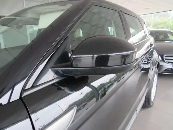 Land Rover Range Rover Evoque 2.2 TD4 Dynamic 9