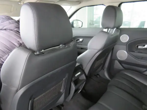 Land Rover Range Rover Evoque 2.2 TD4 Dynamic 28