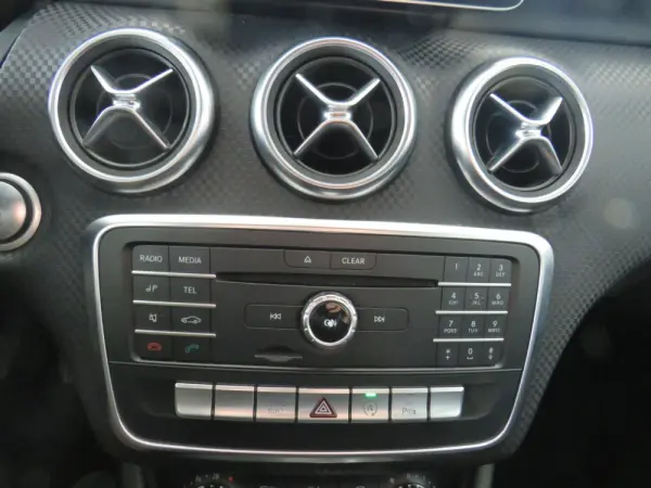 Mercedes-Benz A 180 D STYLE 15